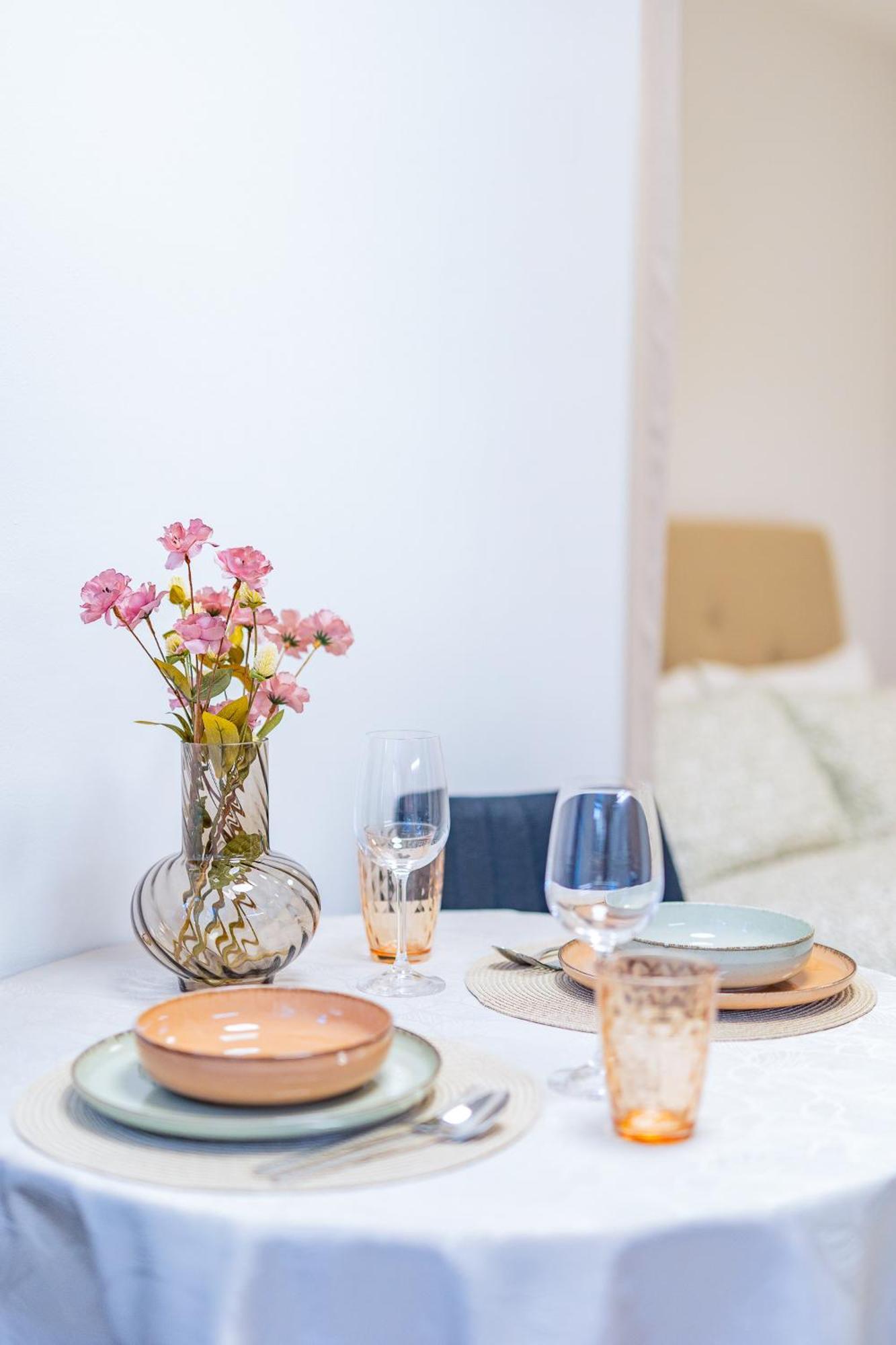 Isolana Apartment Изола Экстерьер фото